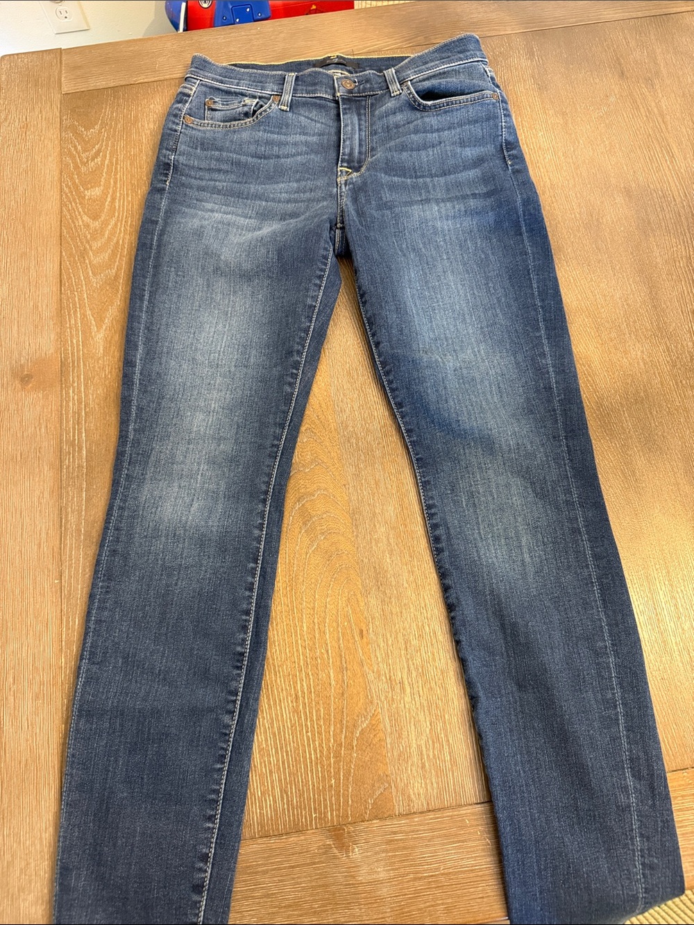 7 For All Mankind Skinny Jeans in Medium Dark Blue